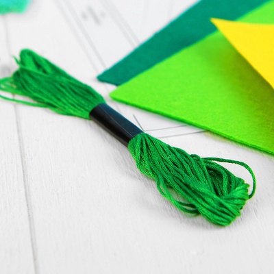 Набор для создания корзинки на пасху из фетра «Лужайка»