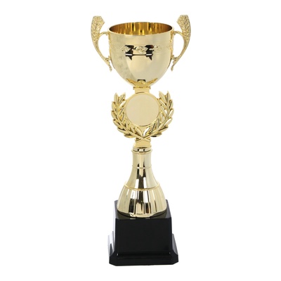 Кубок 175, наградная фигура, золото, подставка пластик, 26.2×9.5×7.7 см