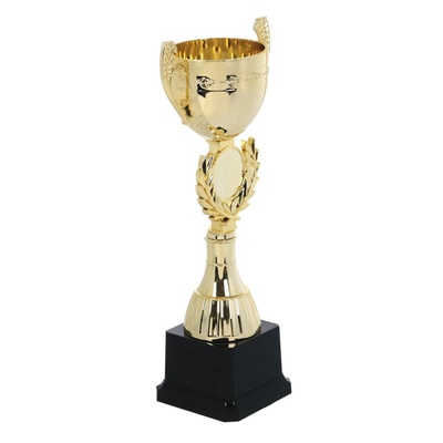 Кубок 175, наградная фигура, золото, подставка пластик, 26.2×9.5×7.7 см