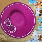 Шляпа пляжная "Миледи", цвет малиновый, обхват головы 58 см, ширина полей 12 см - Фото 1