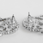 Серьги со стразами "Триумф света"  узор с каплей, цвет белый в серебре - фото 25561936