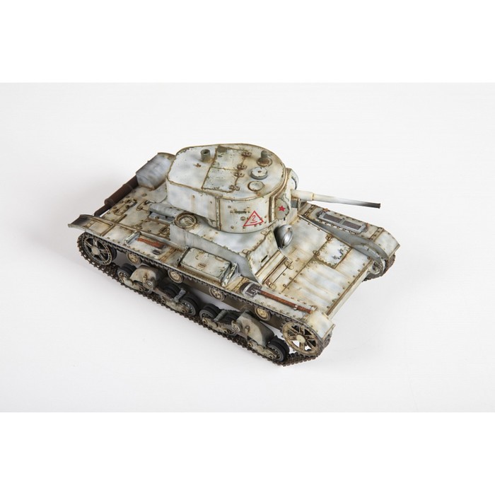 Сборная модель «Советский лёгкий танк Т-26» 39267