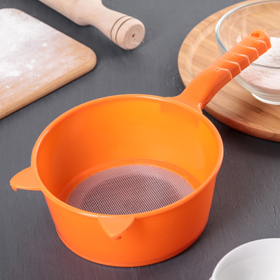 Сито для просеивания с ручкой «Ушки», d=15.5 см, оранжевое