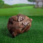 Садовая фигура из полистоуна «Мишка на боку», 28×21×16.5 см - Фото 2