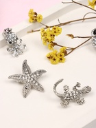 Брошь «Ассорти» зоопарк, цвет белый в серебре (неделимая фасовка 12 шт., цена за шт.) (комплект 12 шт) - фото 38479317