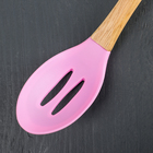 Ложка кулинарная с прорезями Доляна «Кьянти», 32 см, цвет розовый - Фото 3