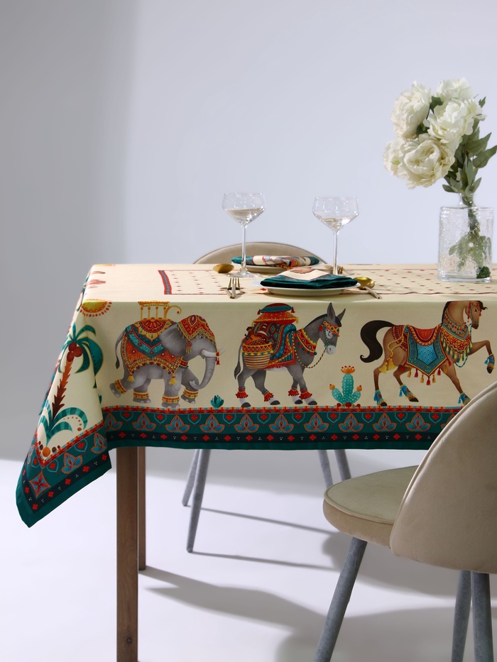 Набор кухонный «Этель. Нью-Дели»: скатерть 110×145±3 см, салф. 40×40 см-4 шт., 100% хлопок