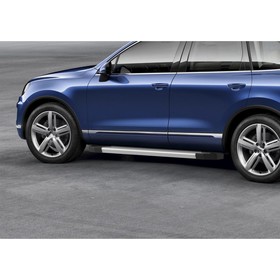 Пороги на автомобиль "Silver" Rival для Volkswagen Touareg II рестайлинг (R-Line) 2014-2018, 193 см, 2 шт., алюминий, F193AL.5801.4 4196090