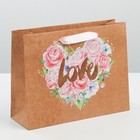 Пакет горизонтальный крафтовый «Цветочная любовь», MS 18 × 23 × 8 см - Фото 1