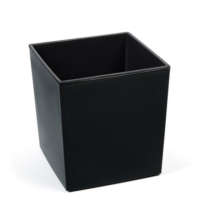 Пластиковый горшок с вкладкой «Юкка», цвет черный