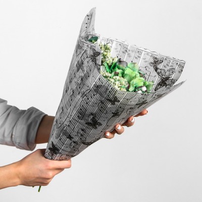 Пленка матовая для цветов в рулонах «Воздушная музыка», 0.68 × 8 м