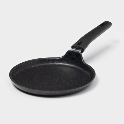 Сковорода блинная KUKMARA, d=20 см, пластиковая ручка, антипригарное покрытие, алюминий, чёрная
