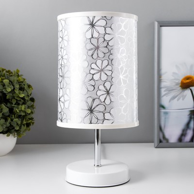 Лампа настольная RISALUX «Ромашки», 1×60 Вт, E27, белая, 14.5×14.5×30 см