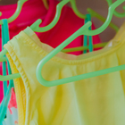 Плечики для одежды детские, размер 30-34, цвет МИКС - Фото 3