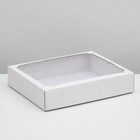 Коробка сборная без печати крышка-дно белая с окном 29 х 23,5 х 6 см - Фото 1