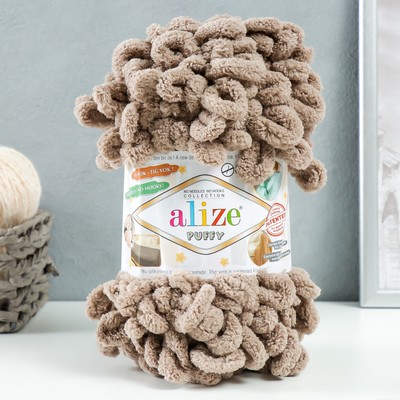 Пряжа Puffy 100 % микрополиэстер 9 м/100 г (530 какао)