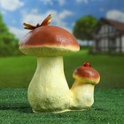 Садовая фигура "Гриб белый двойной с бабочкой" 23см - Фото 1