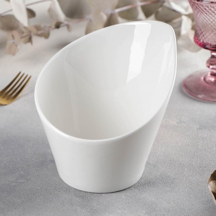 Блюдо фарфоровое для снеков Wilmax, 14×16 см, белое - Фото 1