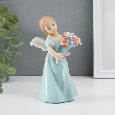 Фигурка керамика «Девочка ангел с букетом в зелёном платье», 14×6.5×6 см
