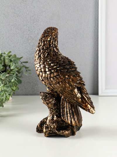 Фигура "Ястреб" золото, 24х13х26см