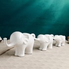 Набор фигур "Семья слонов" белый, 30х20х13см - фото 4561240