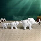 Набор фигур "Семья слонов" белый, 30х20х13см - Фото 2