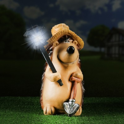 Садовая фигура - фонарь из полистоуна «Ёжик с лопатой», 43 см