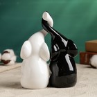 Фигура "Пара слонов" черный/белый, 7х12х16см - фото 8452247