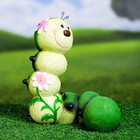 Садовая фигура "Гусеница-Красотка" 14х19х22см - Фото 1