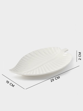 Блюдо для подачи «Лист», 30×19.5×3 см, керамика, цвет белый