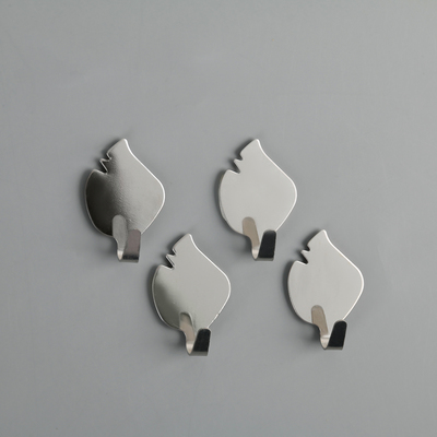 Крючки самоклеющиеся Доляна «Листики», 4 шт, металл