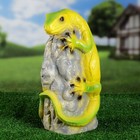 Садовая фигура "Игуана на камне" 38см - Фото 2
