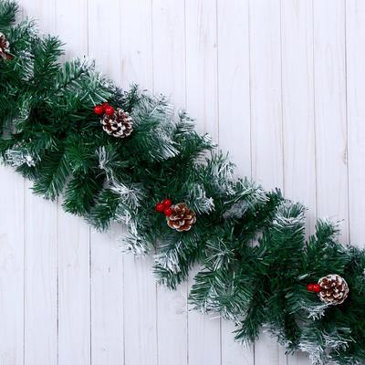 Гирлянда хвойная новогодняя «Зимнее волшебство. Иней», ёлочная, 270 см, d=25 см, 200 веток, с шишками