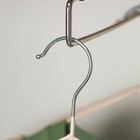 Плечики-вешалки для одежды Доляна, размер 40-44, антискользящее покрытие, цвет европейский коричневый - Фото 3