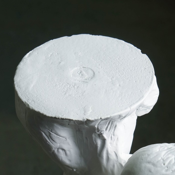 Фигура с кашпо "Гречанка большая" белый, 0,9 л / 40х88х30см - фото 1908453322