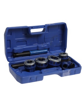 {{photo.Alt || photo.Description || 'УЦЕНКА Набор клуппов трубных ТУНДРА, 1/2"-3/4-1-1 1/4"+ трещотка, рукоять'}}