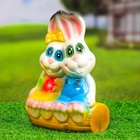 Фигура "Пара зайцев на бревне" белые 24х17см - Фото 8