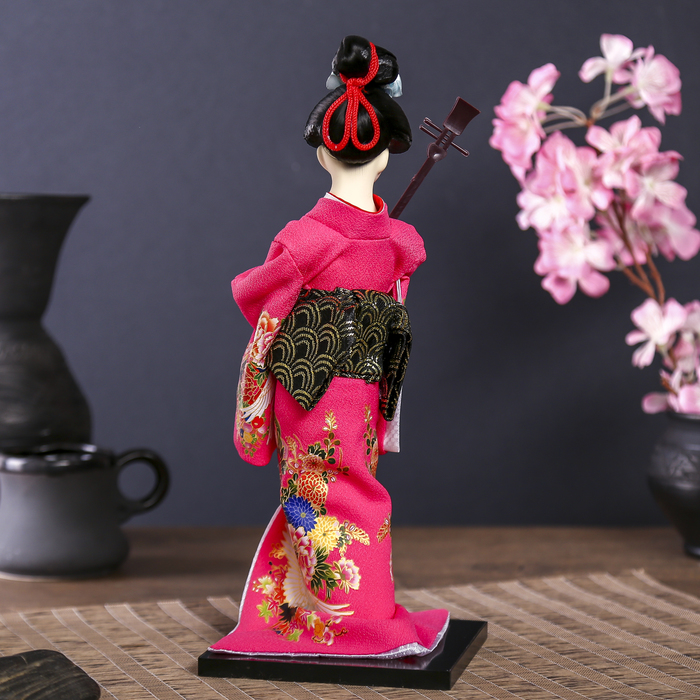 Кукла коллекционная "Японка в цветочном кимоно с музыкальным инструментом" 30х12,5х12,5 см - фото 1877496532