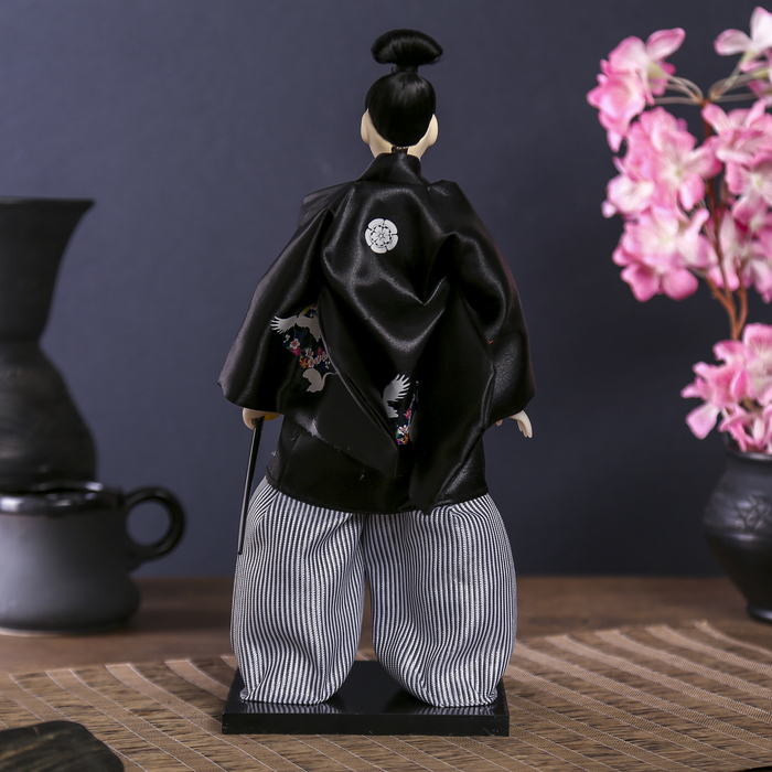Кукла коллекционная "Самурай с саблей" 30х12,5х12,5 см - фото 1877496542