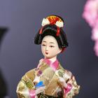 Кукла коллекционная "Японка в цветочном кимоно с бабочкой на руке" 25х9,5х9,5 см - Фото 5
