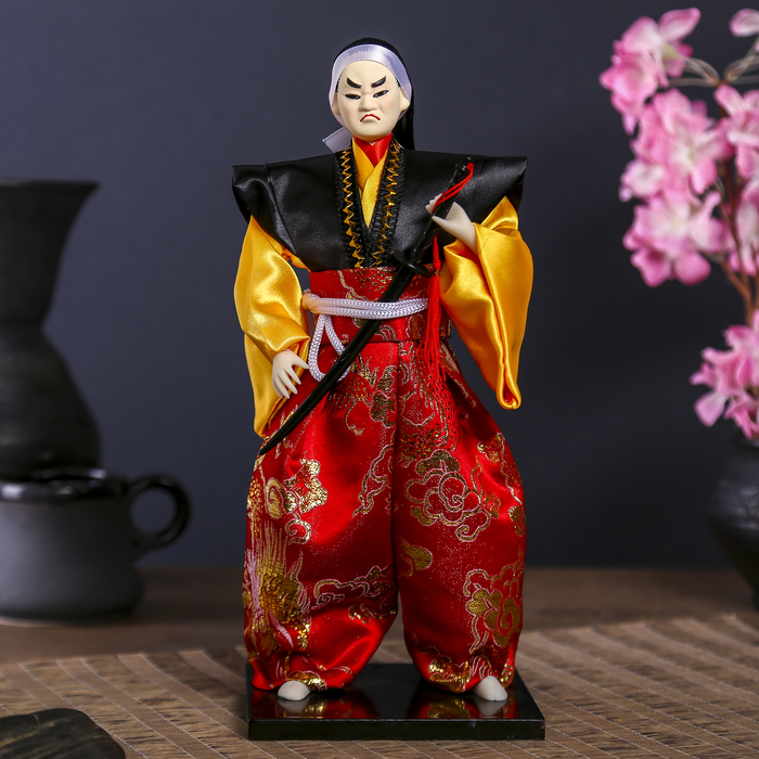 Кукла коллекционная "Воин в ярком кимоно с саблей" 30х12,5х12,5 см - фото 1898199055