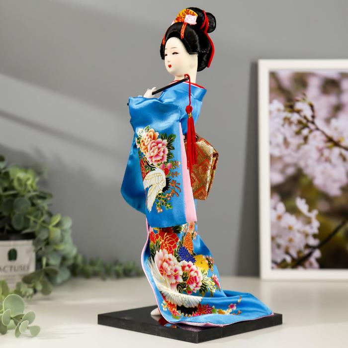 Кукла коллекционная "Японка в шелковом голубом кимоно с флейтой" 30х12,5х12,5 см - фото 1895247464