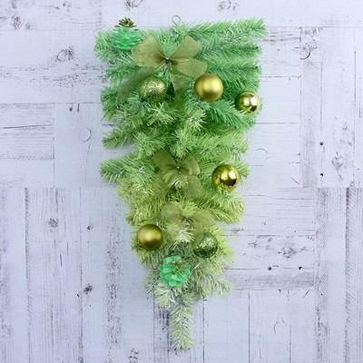 Ёлка декор зеленая настенная 50 см, ширина 25 см
