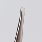 Пинцет для бровей и ресниц, со скошенным краем, узкий, 9 см - Фото 4