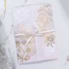 Приглашение на свадьбу с калькой «Цветы», с тиснением - фото 24723879