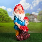 Садовая фигура "Гном с грибами" большой 70х32см - Фото 1