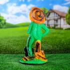 Садовая фигура "Лягушка с лопатой" 48х25см - Фото 3