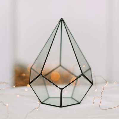 Флорариум «Пирамидка», малая, стекло, швы чёрные