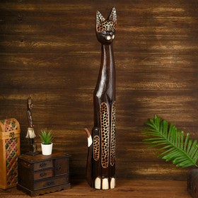 Сувенир "Кошка с леопардовыми лапками" дерево 7х16х100 см
