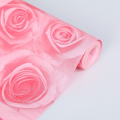 Бумага упаковочная крафт, тонирован.с 2-х стор. "Роза", (на белом), роз./крас., 0,7 х 10 м